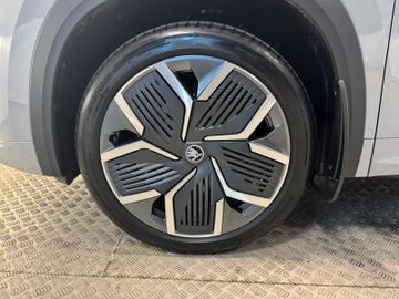 Skoda Kodiaq 2.0 TDI 4x4 Sportline Pano AHK 7-Sitze