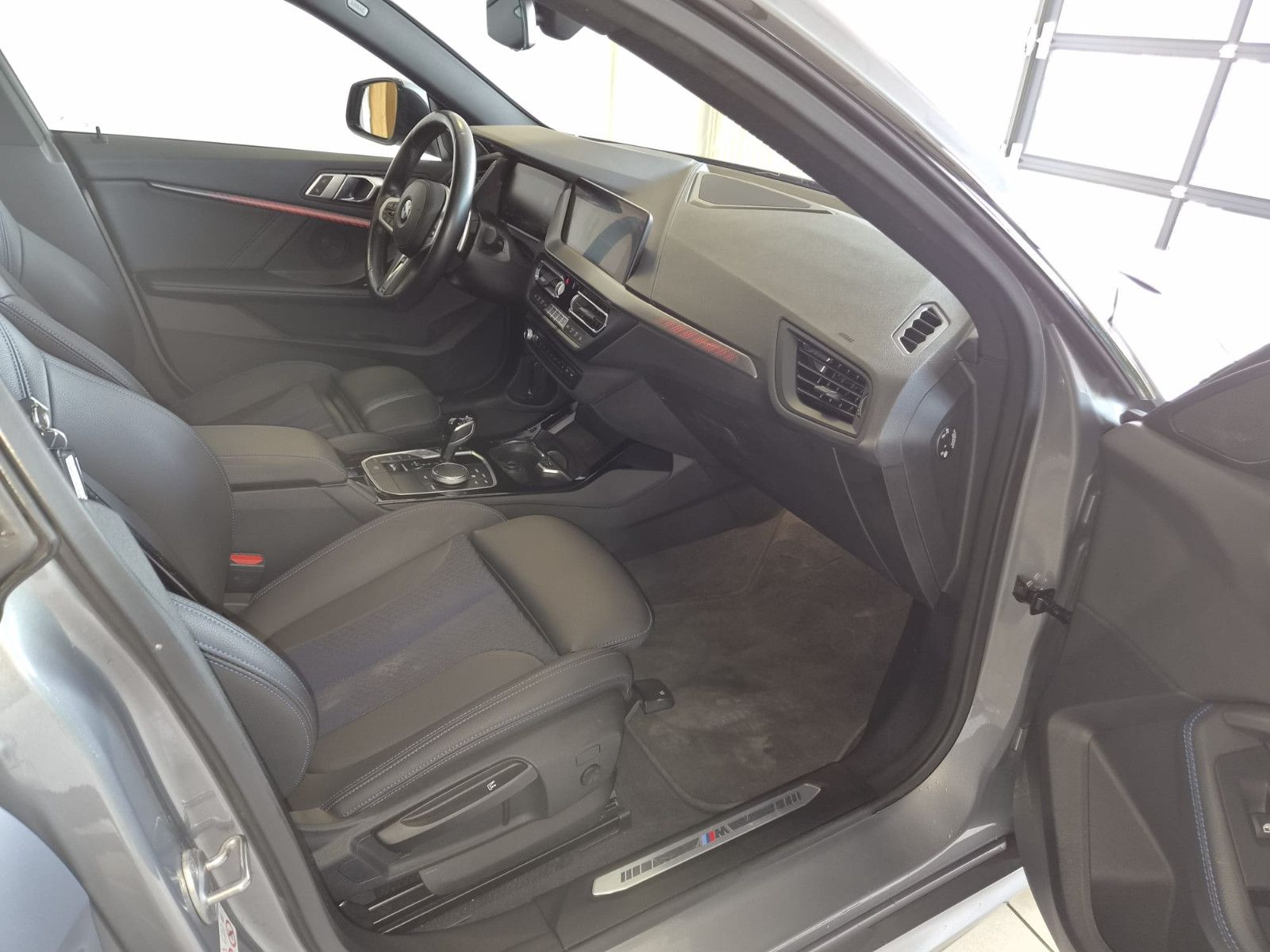 Fahrzeugabbildung BMW 220d Gran Coupe M Sport/LED/KAMERA