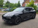 Porsche Cayenne Diesel Platinum Edition SPORT DESIGN P.. - Porsche Cayenne S-Platinum-Edition