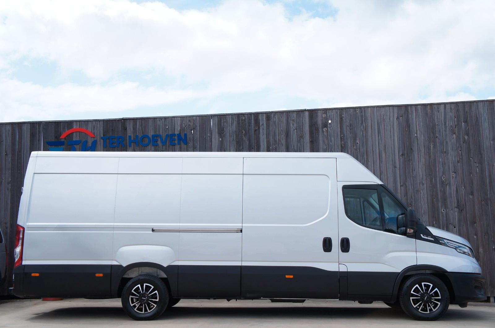 Iveco Daily 35S18 3.0 HPi L5H2 Hi-Matic 132KW Euro 6