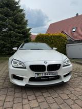 BMW M6 Coupé Competition - BMW M6: Weiß