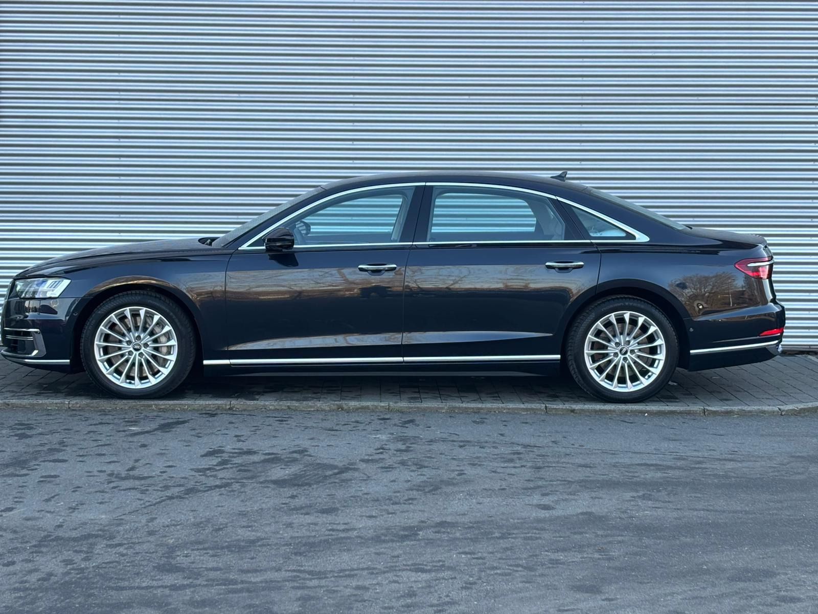 Audi A8 - Bild 4