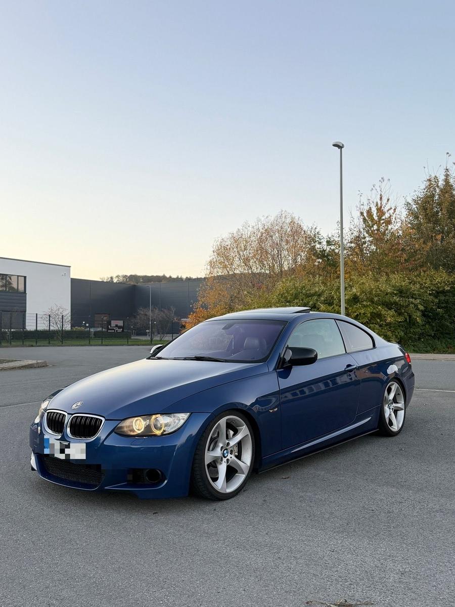 BMW 325
