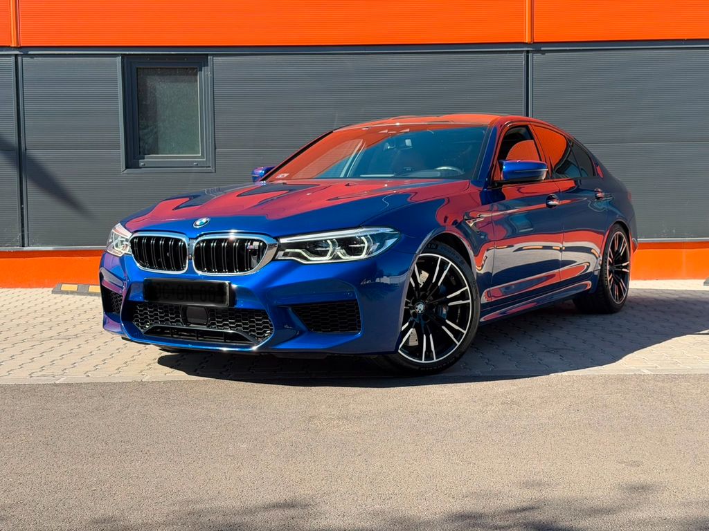 Image of BMW M5