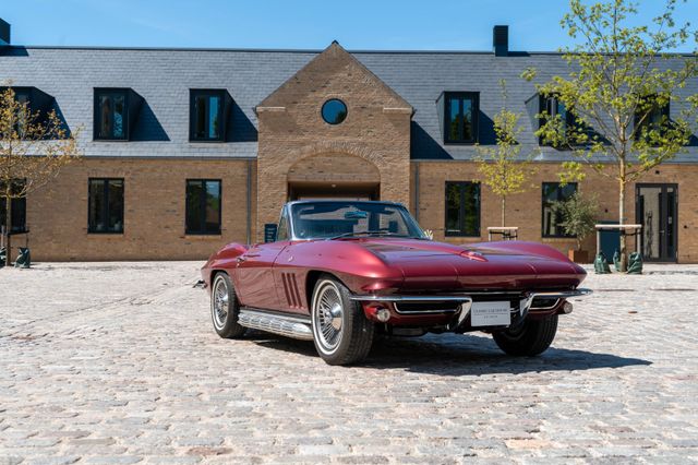 Corvette Sting Ray Convertible