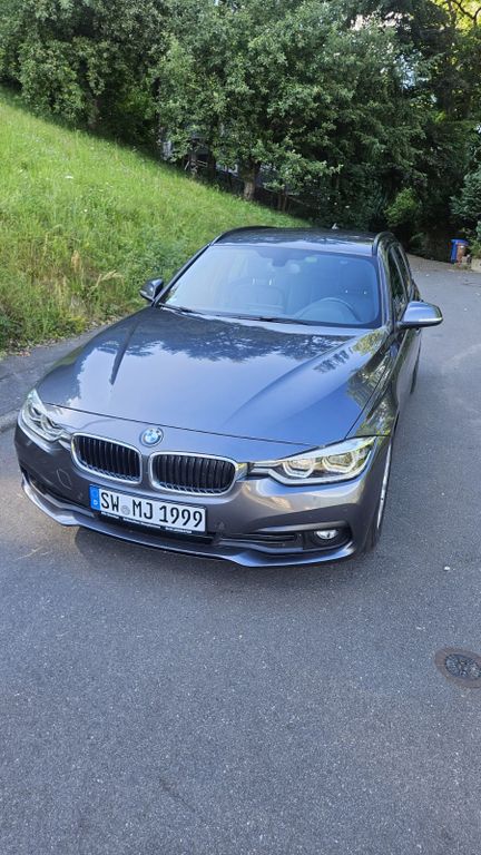 Image of BMW 320