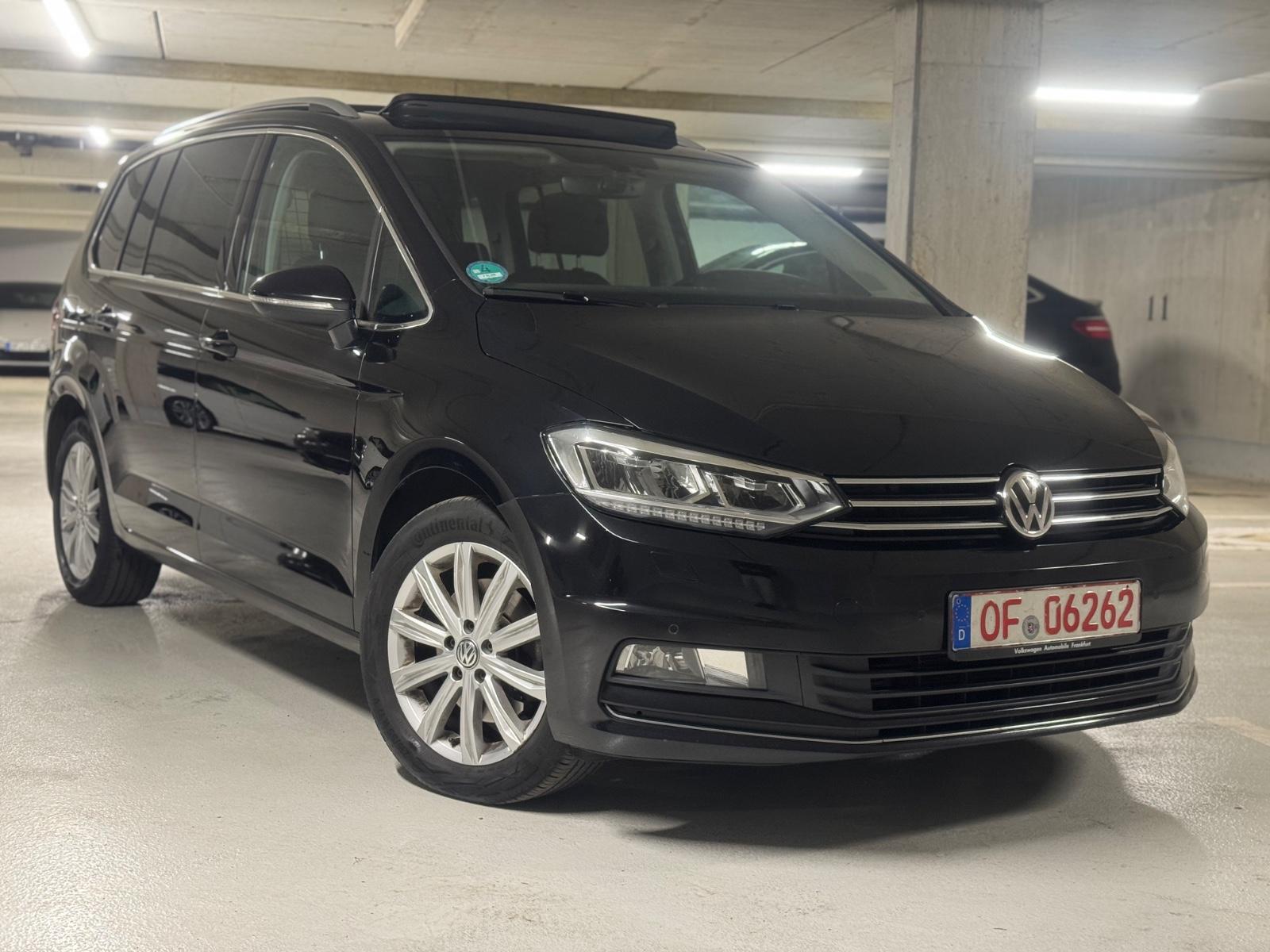 Volkswagen Touran Highline DSG*1.Hand*Standheizung*Pano
