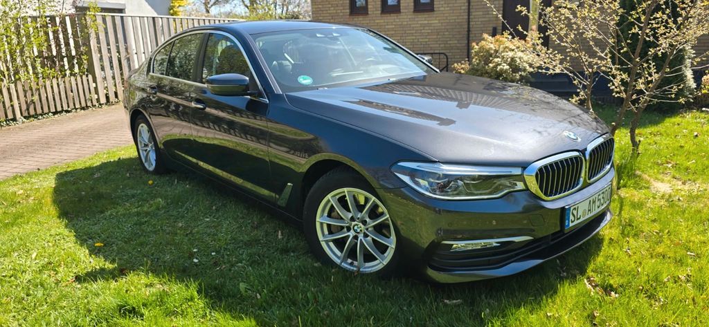 Image of BMW 530