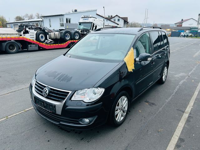 Volkswagen Touran | 7 Sitzer