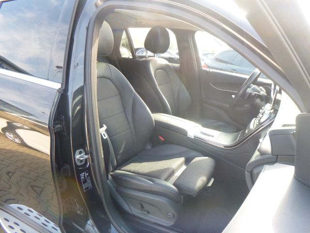 Fahrzeugabbildung Mercedes-Benz GLC 220 d 4Matic>Allrad/AUT/AHK/LED/360KAM/NAV<