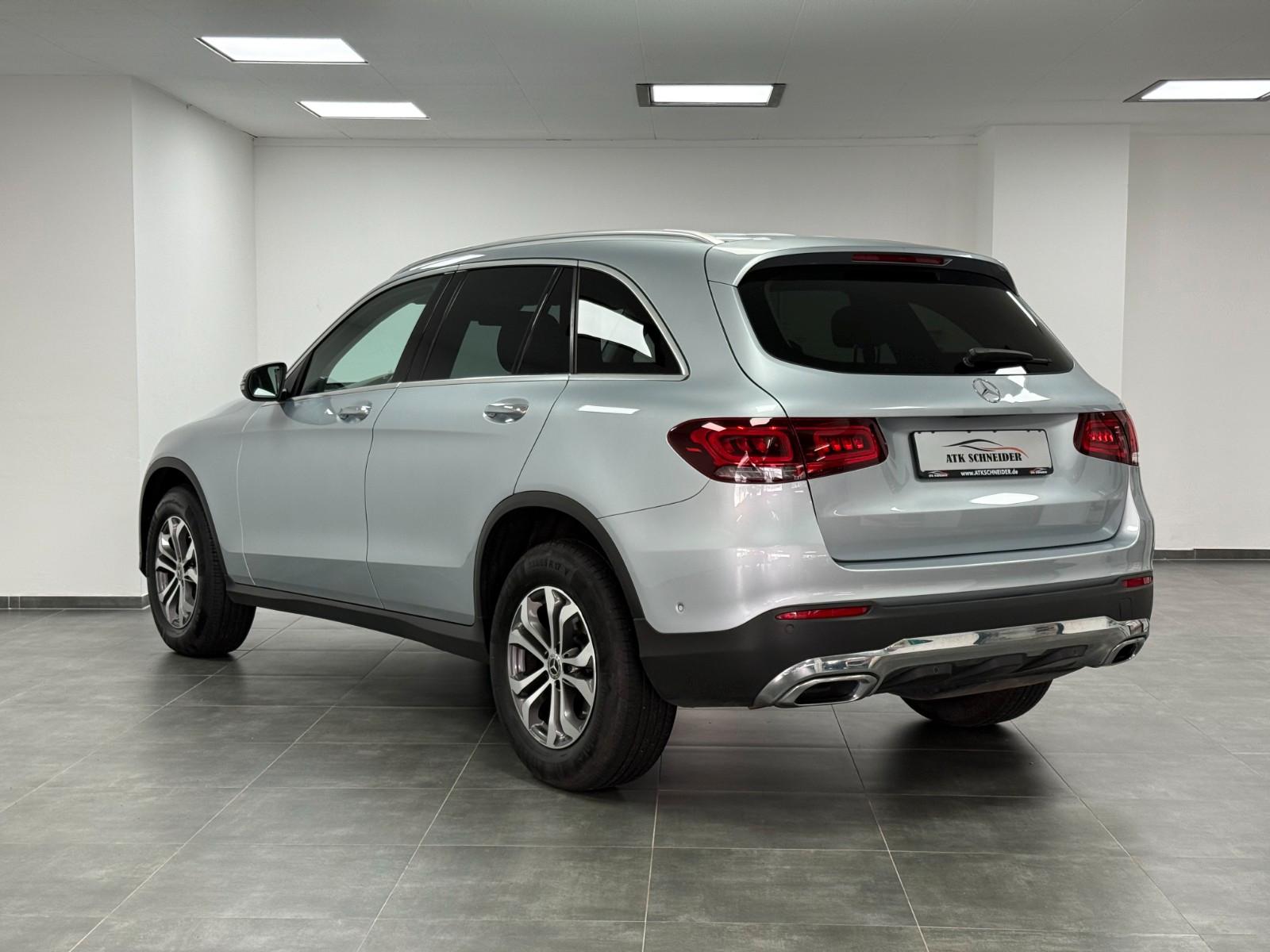 Mercedes-Benz GLC 220d 4MATIC/LED/KAMERA/SHZ/DISTR/NAVI/CARPLA