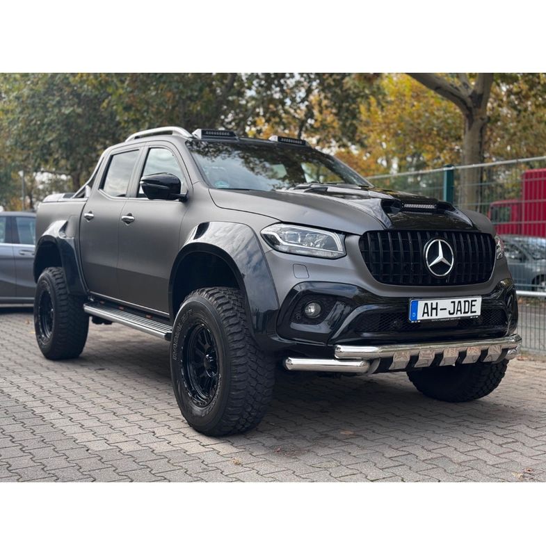 Mercedes-Benz X 250
