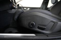 Fahrzeugabbildung Volvo V60 Kombi 2.0D MOMENTUM NAVI/LED/KAMERA/VIRT/AHK
