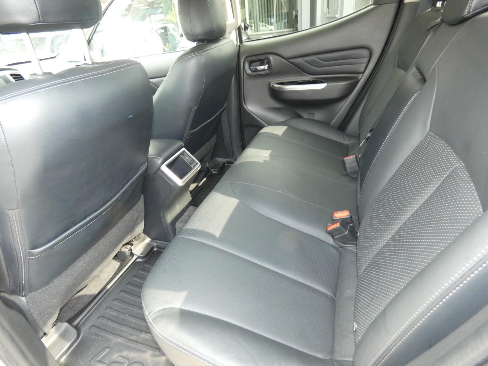 Mitsubishi L200 Doppelkabine TOP 2.2 DI-D 4WD ,,Automatik"