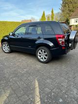 Suzuki Grand Vitara 3.2 V6 20 Jahre Automatik 20 Jahre - Suzuki Grand Vitara: 3.3