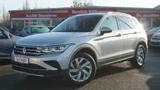 Volkswagen Tiguan 2.0 TDI Elegance LED Navi Sitzheizung ACC - mit Diesel-Antrieb: Abstandswarner, Geländewagen