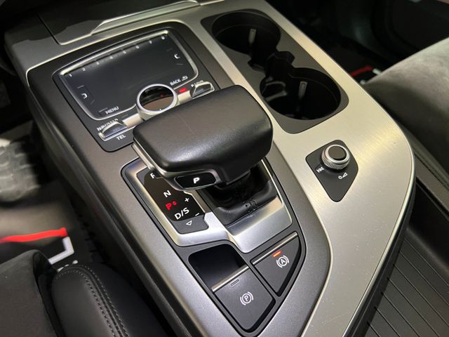 Audi Q7 3.0 TDI e-tron quattro,Panorama,Virtual,Bose