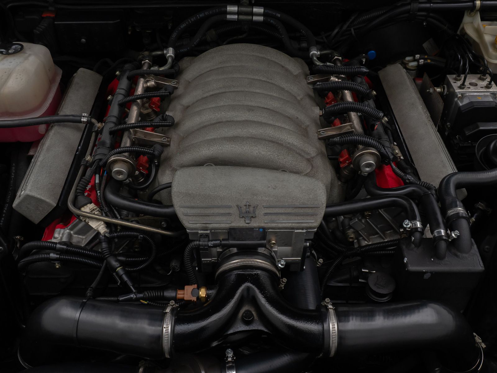 Fahrzeugabbildung Maserati 3200 GT Xenon HiFi Memory Leder Sport 18Zoll