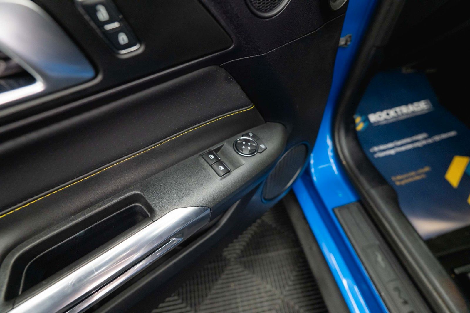 Fahrzeugabbildung Ford Mustang Shelby GT 500 Coupe Performance LED