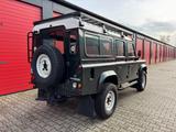 Land Rover Defender 110 TD4 (Station Wagon) - Land Rover Defender in Berlin