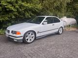 BMW E36 318 TiA Compact - BMW 318: 318ti Compact E36