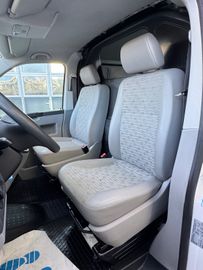Volkswagen T5 Transporter - 11