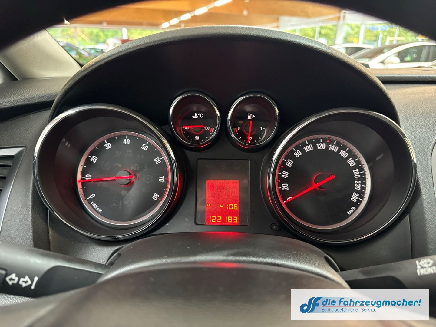 Fahrzeugabbildung Opel Astra J Selection 1.6 GA Klima el.SP Spieg. behe