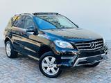 Mercedes-Benz ML 350 CDI BlueTec AMG +AHK+CAM+L+NAVI+PANO+X+ - Mercedes-Benz ML-Klasse mit Diesel-Antrieb: Automatik