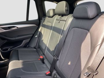BMW X3 - 11