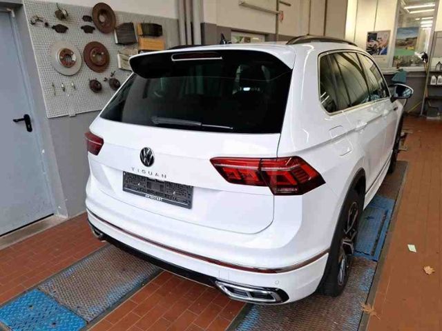 Tiguan 2.0 TDI DSG R-LINE AHK+IQ.LIGHT+360°+NAVI