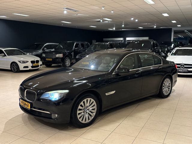 BMW 730d*S.DACH*HUD*MEMORY*AHK*EURO6*4-RAD-LENKUNG*