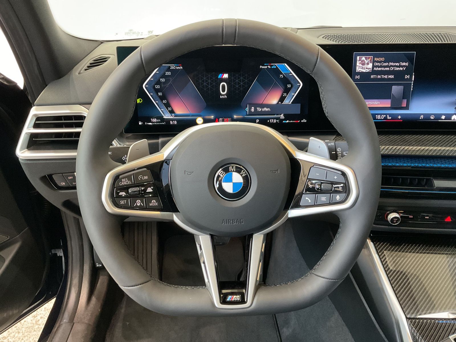 Fahrzeugabbildung BMW 320d Standheizung, Panorama Glasdach, Komfortzug