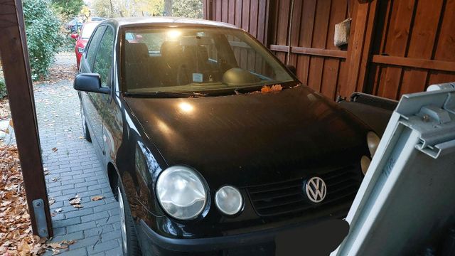 Volkswagen alter VW Polo in gutem Zustand