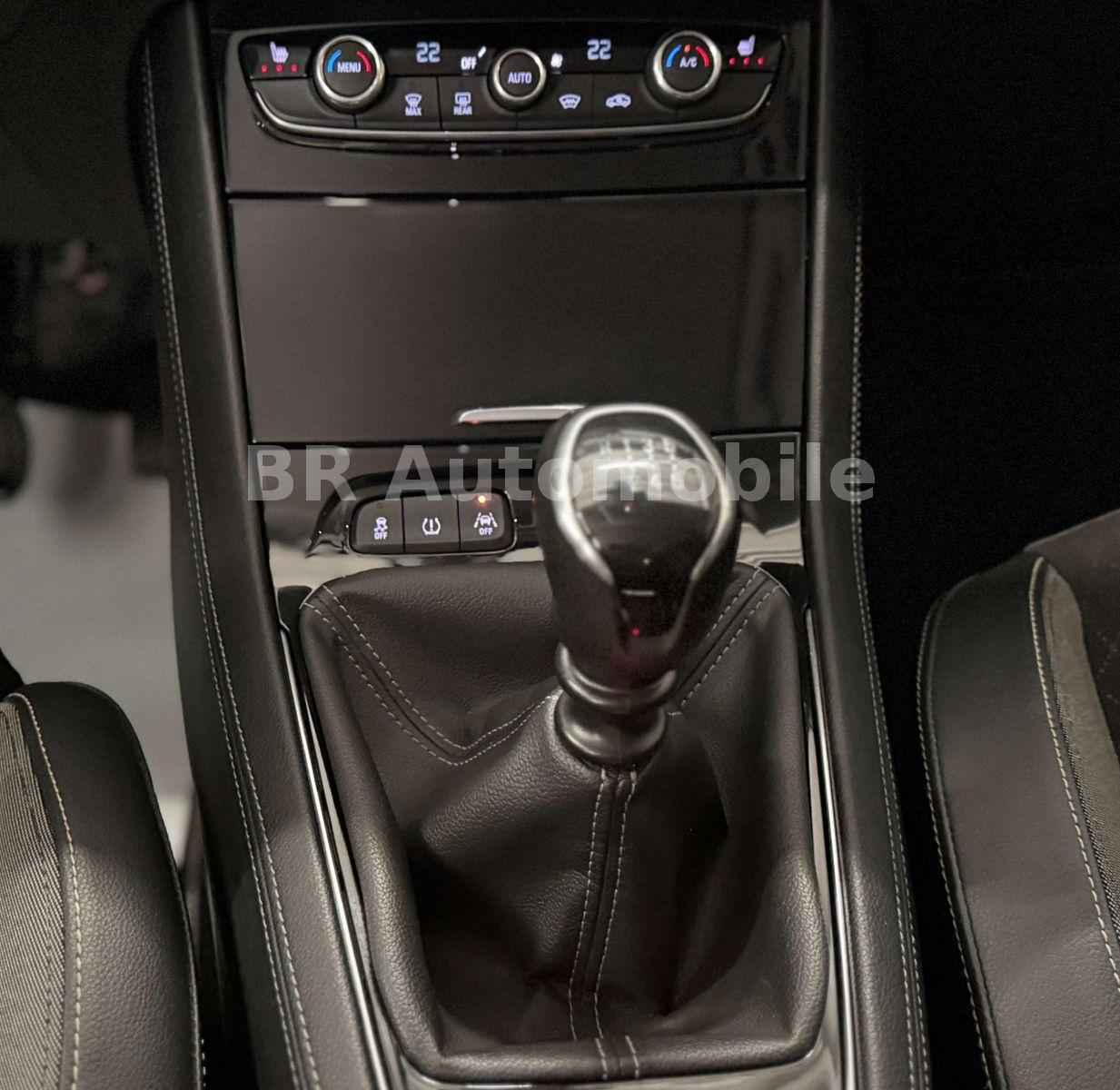 Opel Grandland X Dynamic*1.Hand*AHK*Kamera*SHZ*LHZ