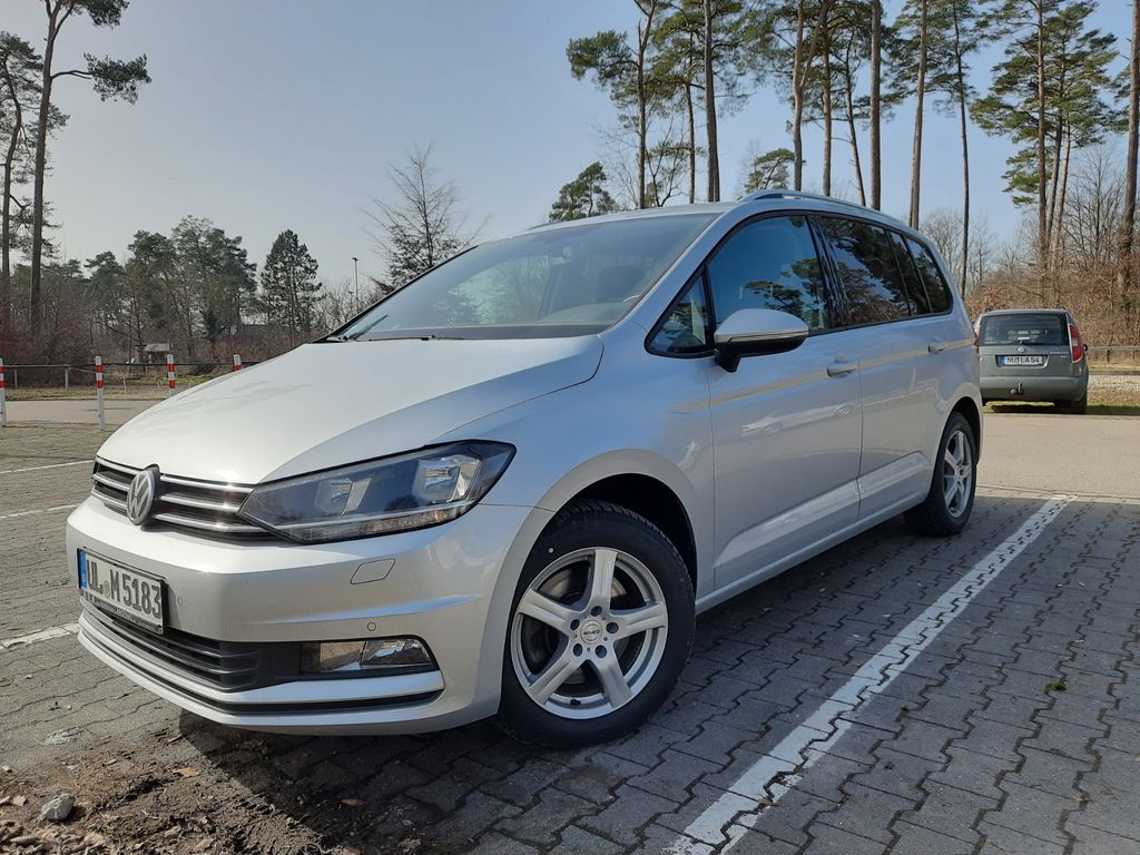Image of Volkswagen Touran