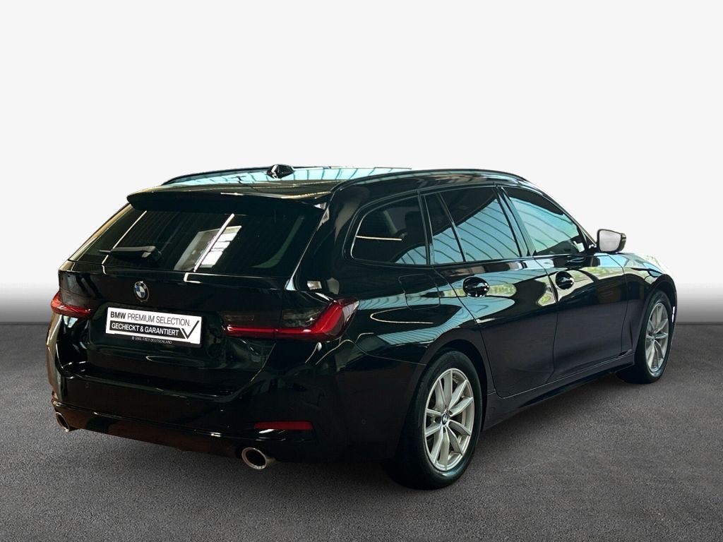 BMW 320d Touring xDrive Aut. AHK LED NAV STDHZG foto 2