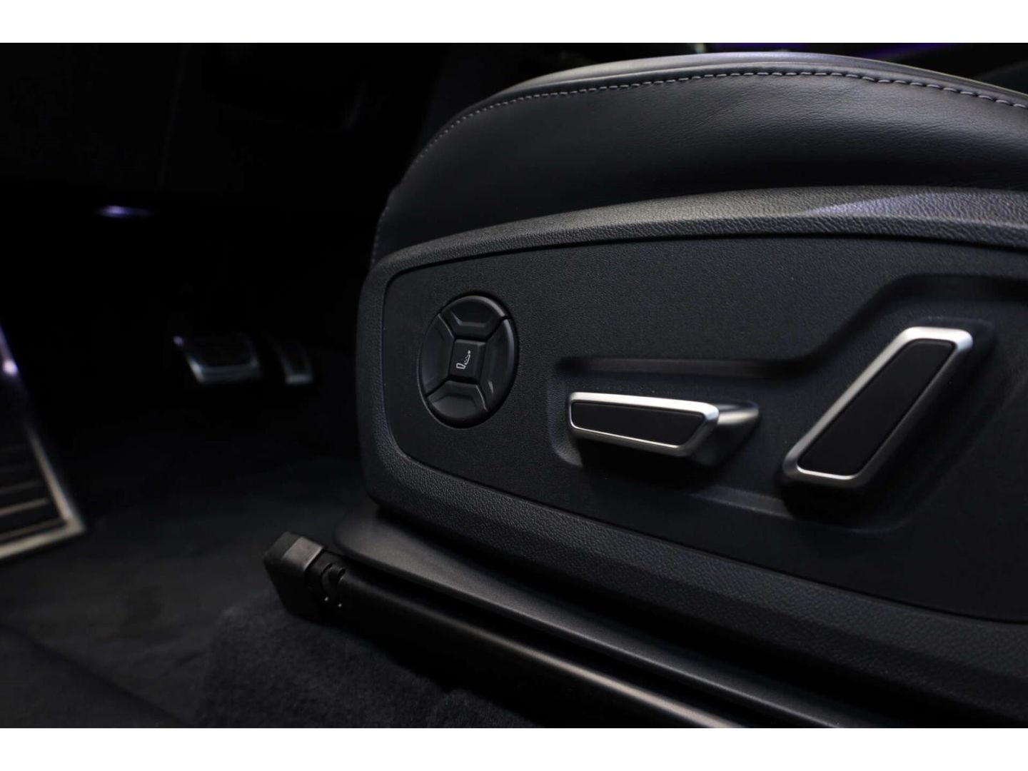 Audi SQ6 e-tron - Bild 26