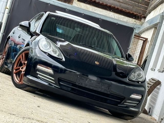 Porsche Panamera 4S *SPORT +* ( 8FACH ) LUFTFAHRWERK