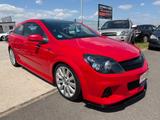 Opel Astra GTC 2.0 Turbo RECARO Sport 147kW/200PS - Opel Astra: Coupe, Turbo