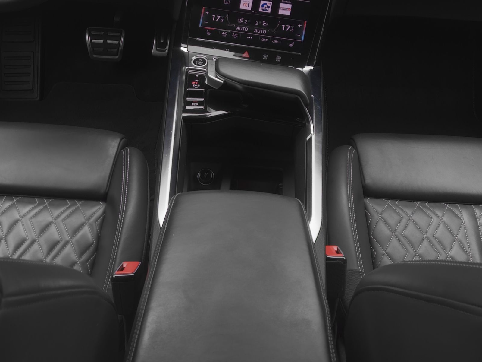 Audi Q8 e-tron - Bild 13