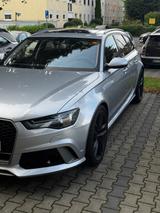 Audi RS6 4.0 TFSI tip. quattro performance Avant - - silberne Audi RS6