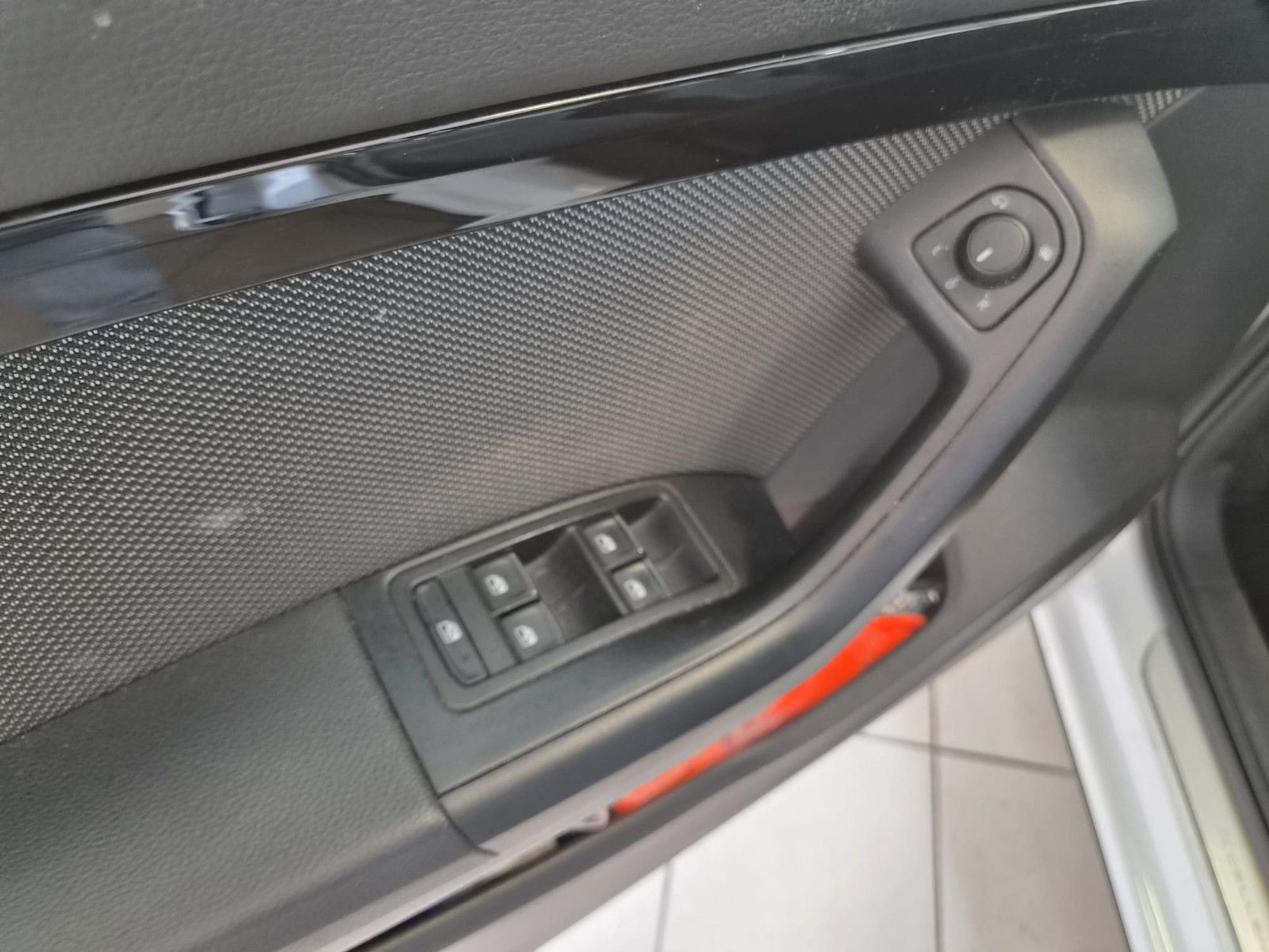 Fahrzeugabbildung SEAT Ateca Xcellence / 1. H./ Navi/Kamera / AHK