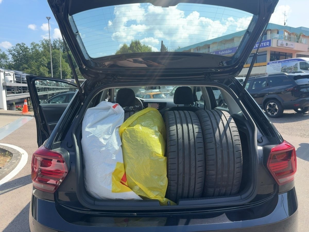 Fahrzeugabbildung Volkswagen Polo 1.0 TSi Highline DSG Climatronic Navi