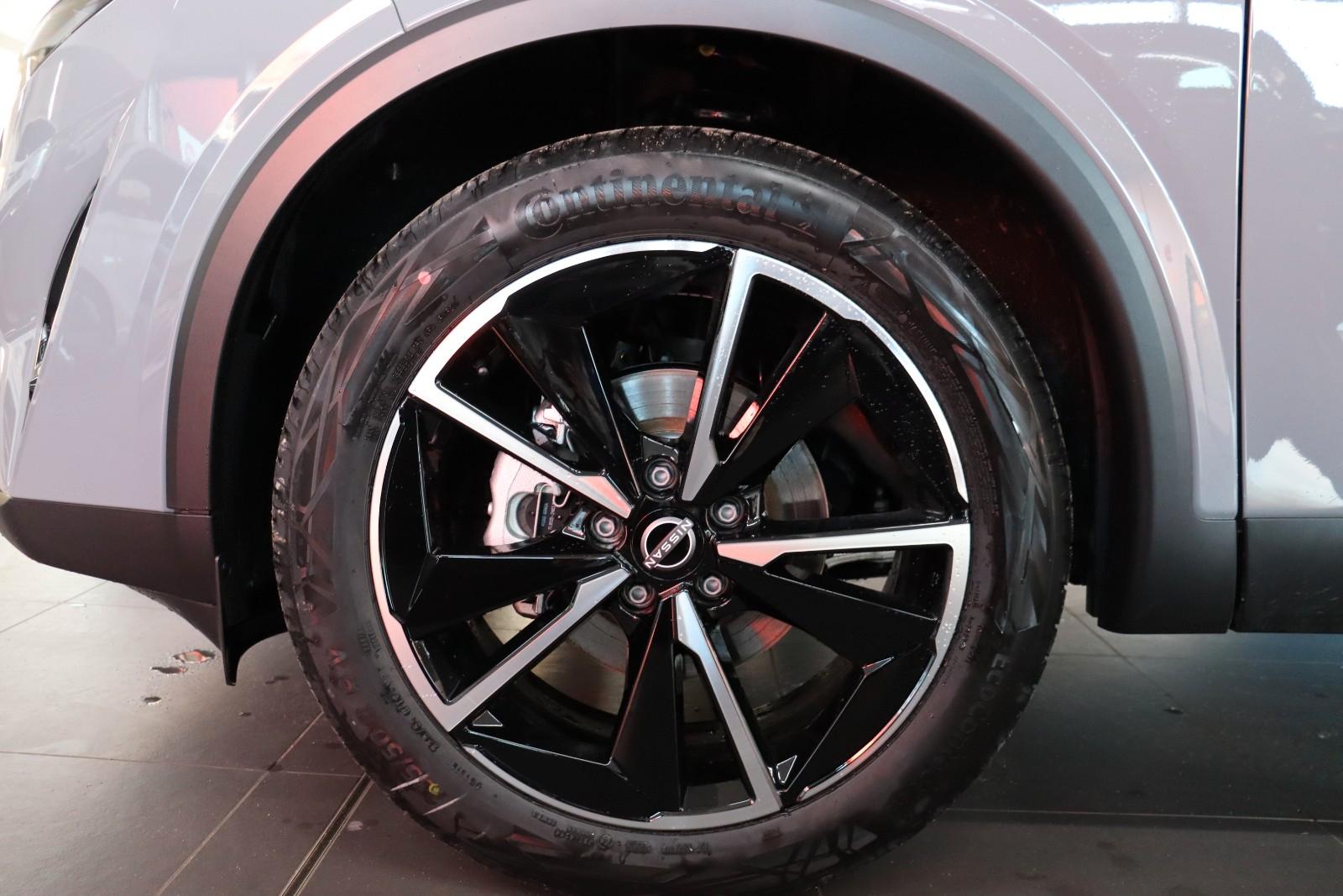 Nissan Qashqai 1.3 AT 4WD Tekna P.dach Navi HUD SOFORT, миниатюра 17
