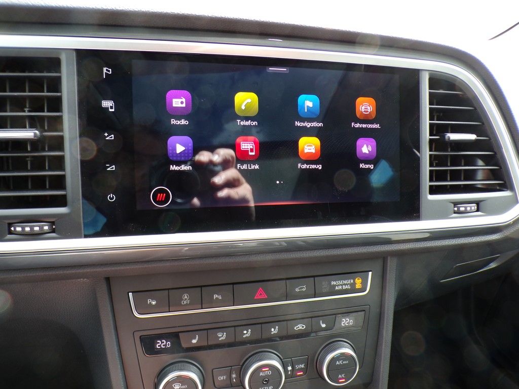 Fahrzeugabbildung SEAT Ateca 2.0 TDI Style Road Edition