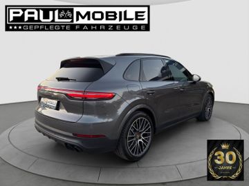 Porsche Cayenne - 9