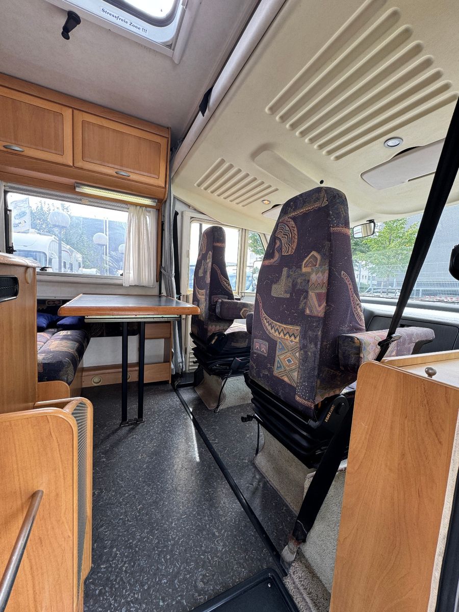 Fahrzeugabbildung HYMER / ERIBA / HYMERCAR B 574 MF HUBBETT SAT TV KLIMA KAMERA MARKISE 1H