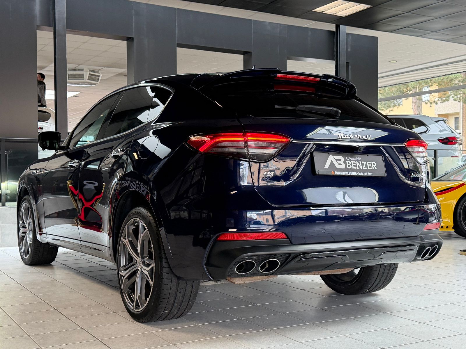 Fahrzeugabbildung Maserati Levante Diesel/GRANSPORT/LED/360°/MEMORY