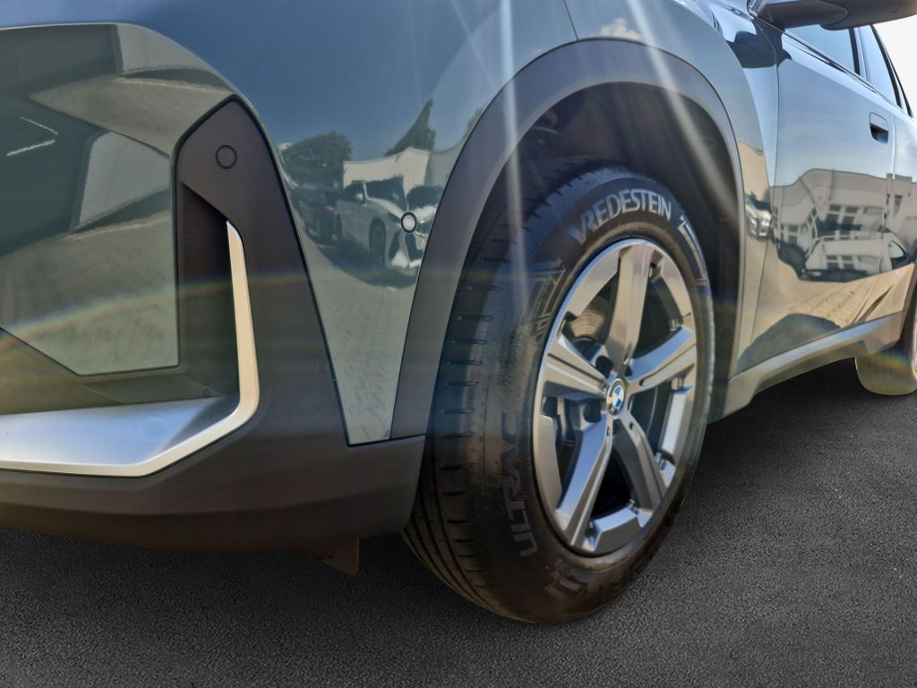 BMW X1 xDrive20d Aut. AHK LED Sitzheizung Komfortzg foto 7