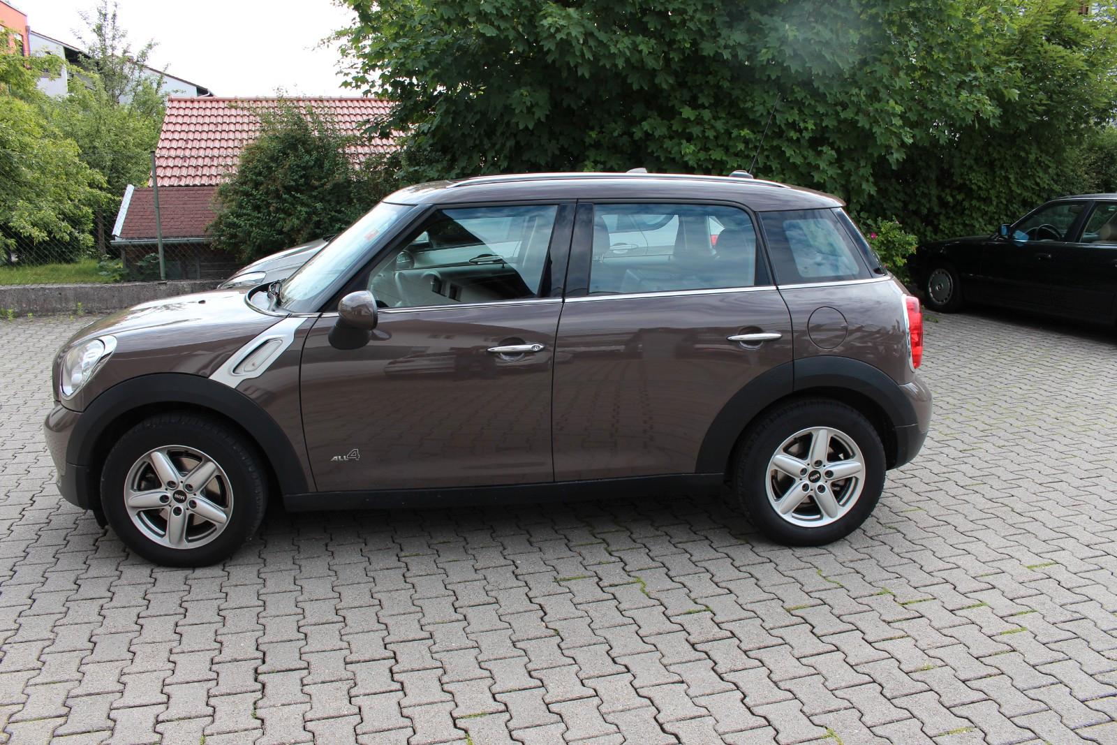 MINI Countryman D (Cooper) Cooper D ALL4 AT